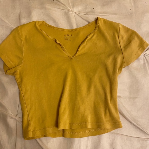 Brandy Melville Tops - Brandy Melville tshirt